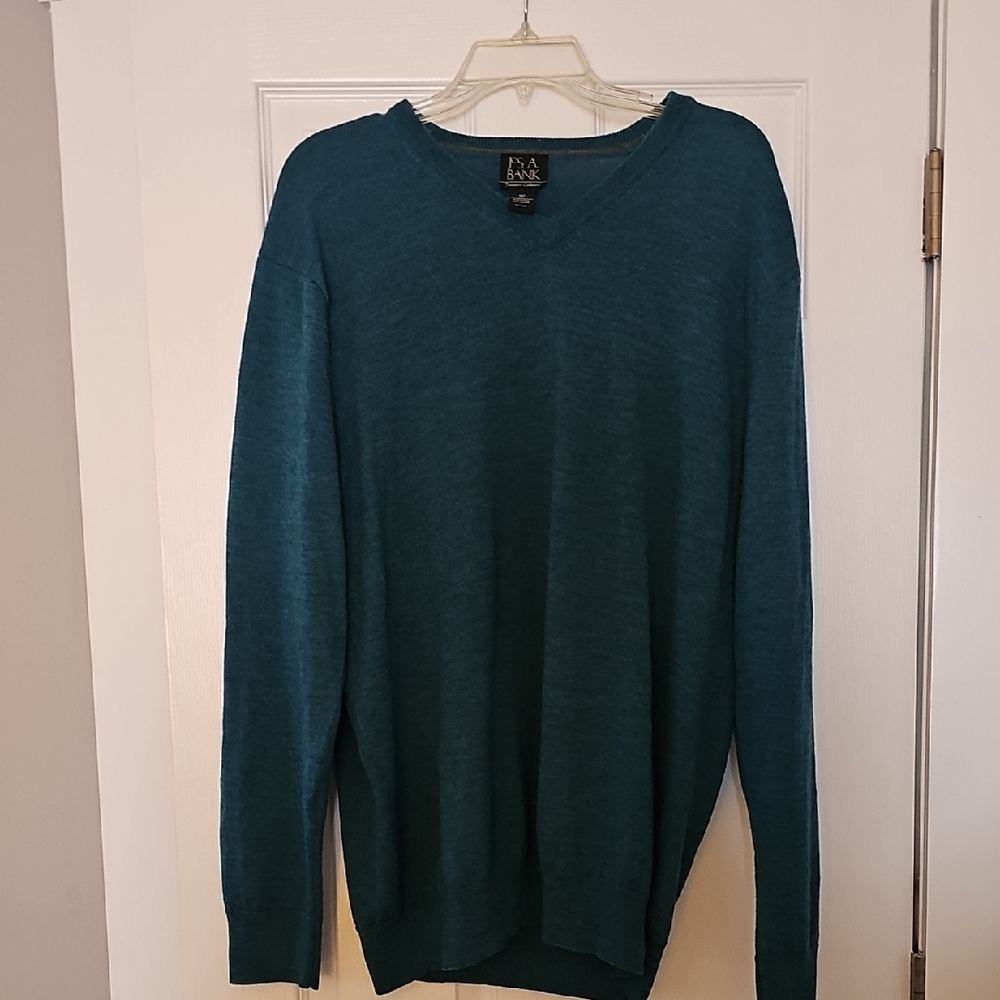 Jos. A. Bank Men's Deep Teal V-Neck Sweater